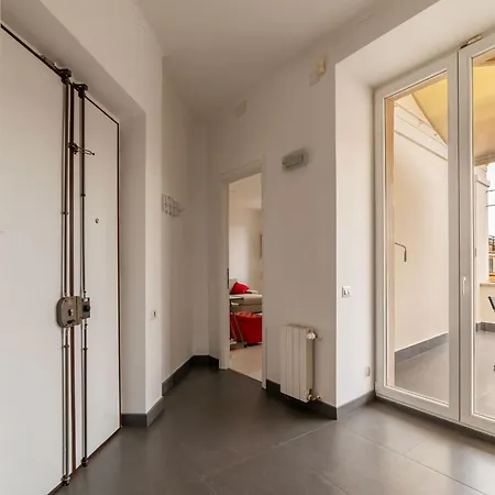 公寓 Guesthost - Trastevere Station Bright With Terrace *