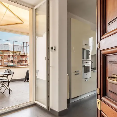 Guesthost - Trastevere Station Bright With Terrace * 罗马